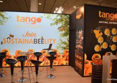 Stand de Tango, de Eurosemillas, la mandarina sin semillas que no poliniza.